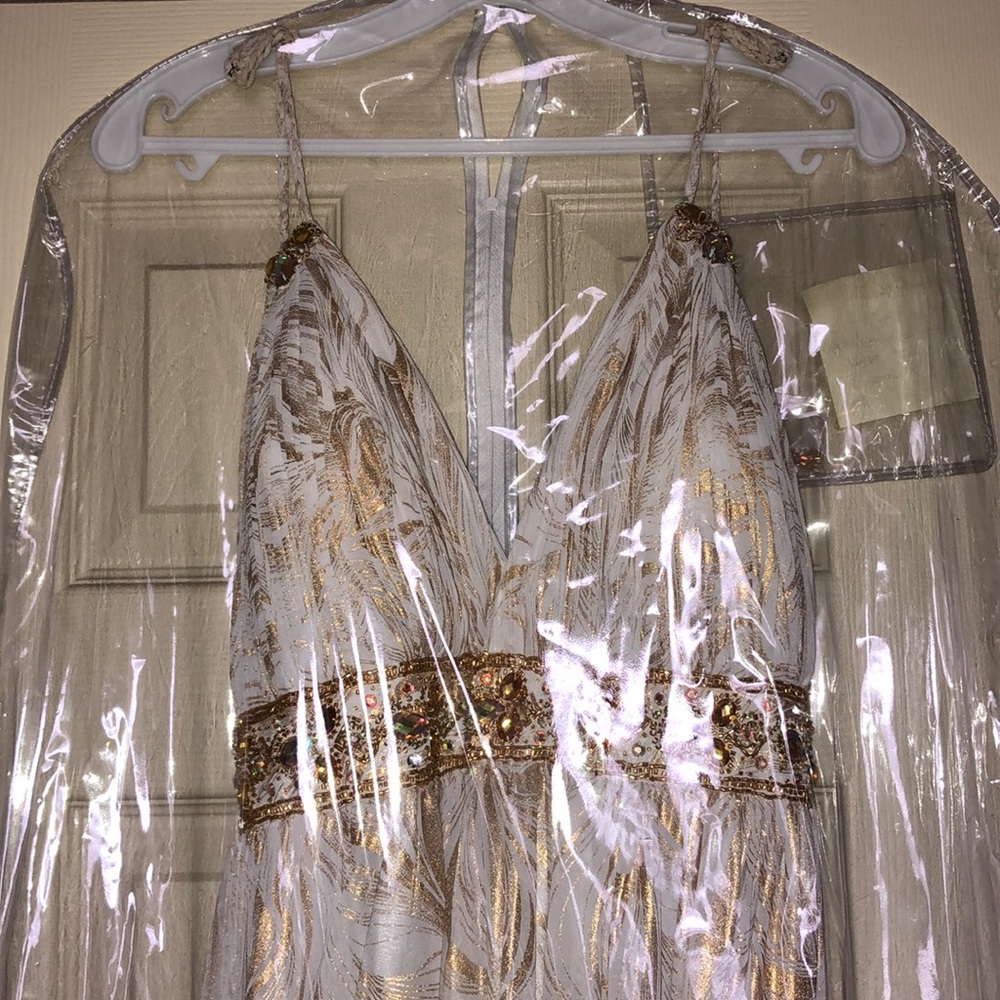 Gorgeous long formal dress